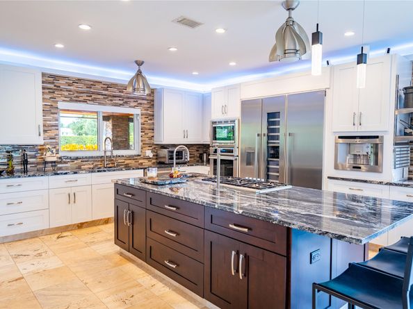 10770 Fox Glen Dr, Boca Raton FL 33428