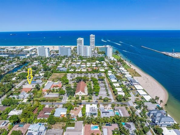 2512 Barbara Dr, Fort Lauderdale FL 33316
