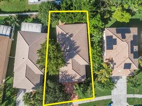 137 Prestige Drive, Royal Palm Beach FL 33411