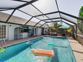 25 Cedar Circle, Boynton Beach FL 33436