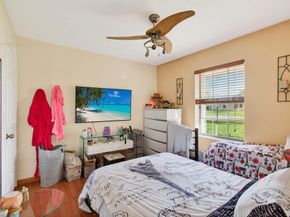 25 Cedar Circle, Boynton Beach FL 33436