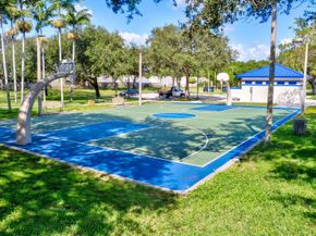 25 Cedar Circle, Boynton Beach FL 33436
