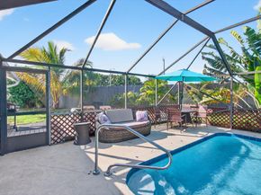 25 Cedar Circle, Boynton Beach FL 33436