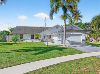 25 Cedar Circle