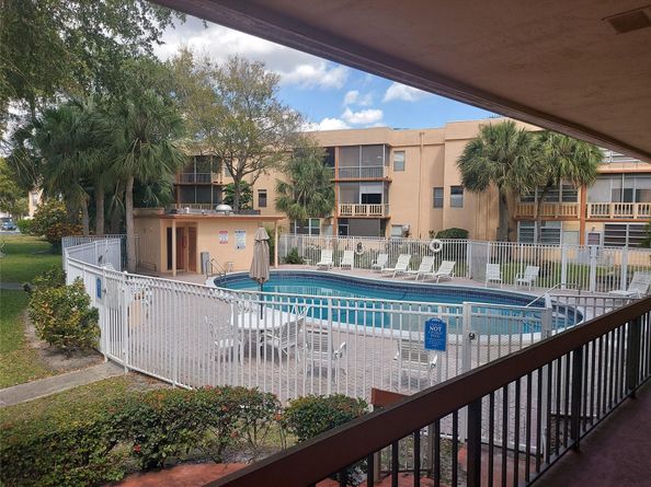 8400 Lagos De Campo Blvd 209, Tamarac FL 33321