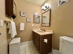 8400 Lagos De Campo Blvd 209, Tamarac FL 33321