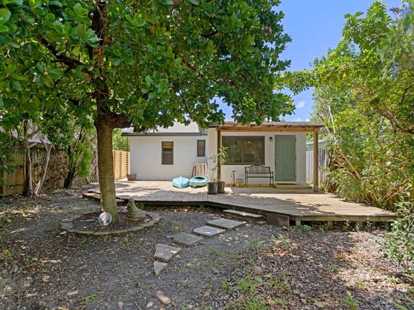 1561 NE 33rd Street, Oakland Park FL 33334