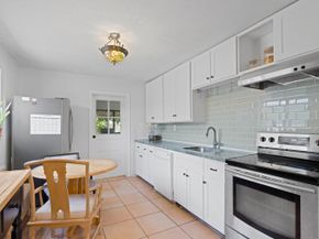 1561 NE 33rd Street, Oakland Park FL 33334