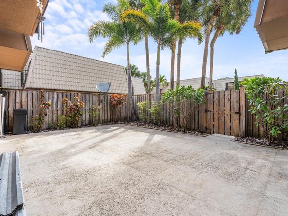 5311 53rd Way, West Palm Beach FL 33409