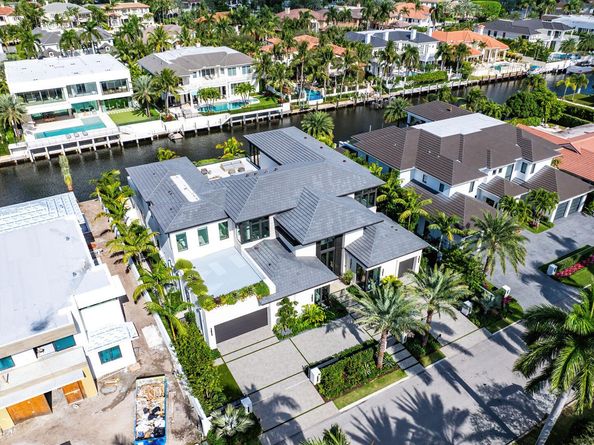 207 W Coconut Palm Road, Boca Raton FL 33432