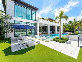 207 W Coconut Palm Road, Boca Raton FL 33432