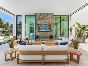 207 W Coconut Palm Road, Boca Raton FL 33432