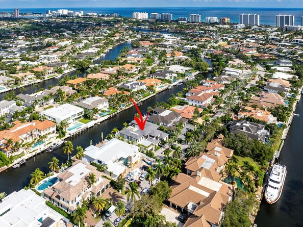 207 W Coconut Palm Road, Boca Raton FL 33432