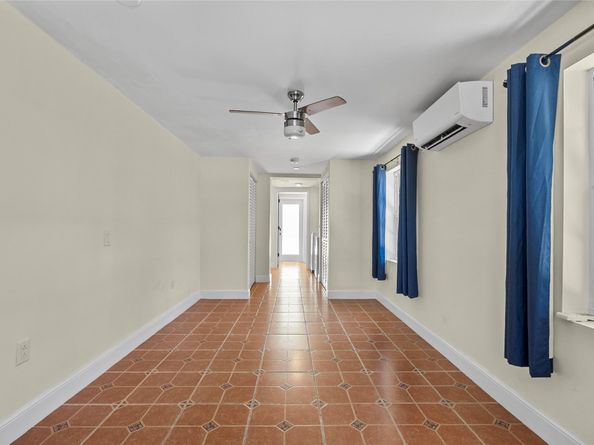 15 SE 13th Ave, Pompano Beach FL 33060