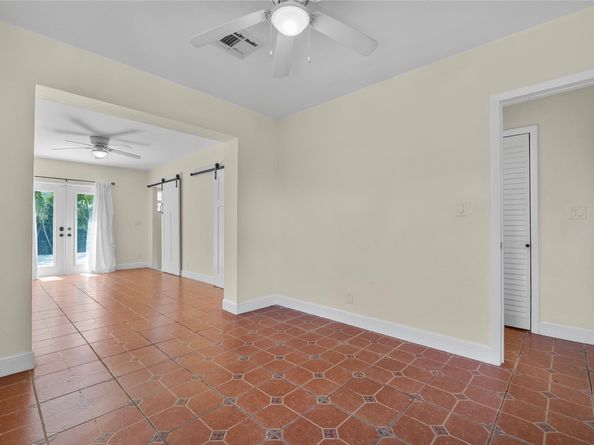 15 SE 13th Ave, Pompano Beach FL 33060