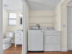 15 SE 13th Ave, Pompano Beach FL 33060