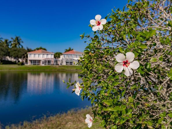 2069 Tarpon Lake Way, West Palm Beach FL 33411