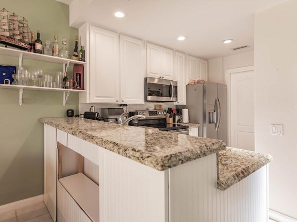 2069 Tarpon Lake Way, West Palm Beach FL 33411