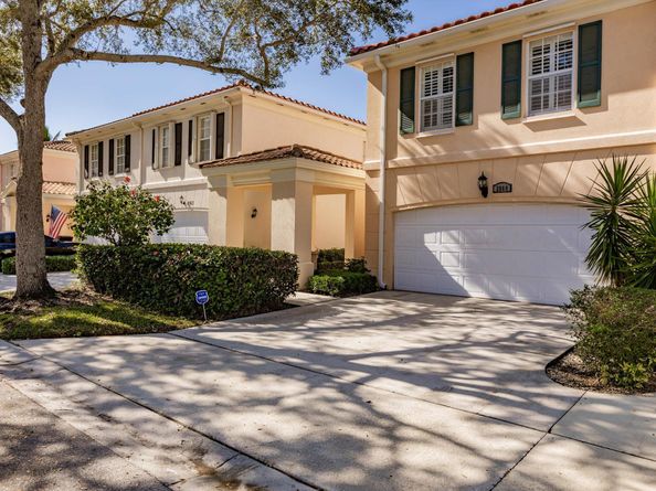 2069 Tarpon Lake Way, West Palm Beach FL 33411