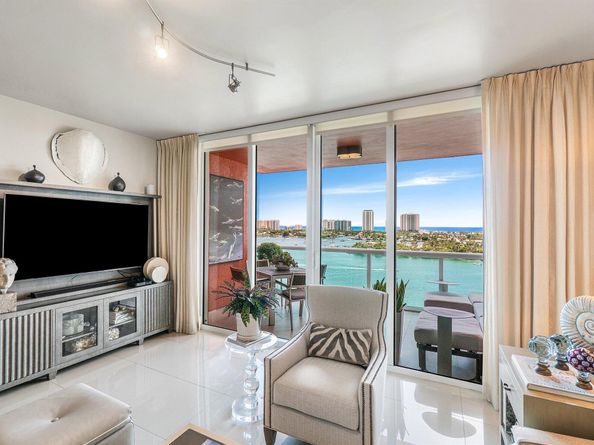 2640 Lake Shore Drive 1415, Riviera Beach FL 33404
