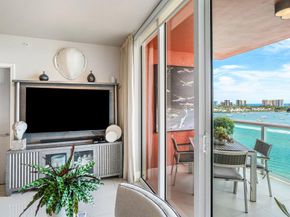2640 Lake Shore Drive 1415, Riviera Beach FL 33404