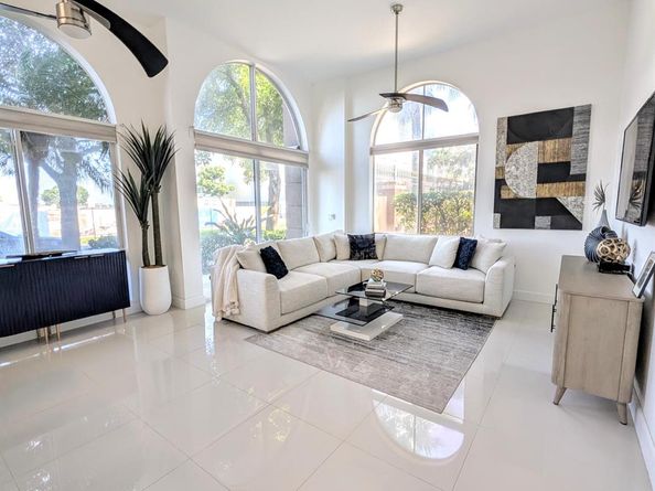616 Clearwater Park Road 101, West Palm Beach FL 33401