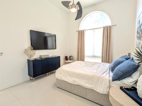 616 Clearwater Park Road 101, West Palm Beach FL 33401