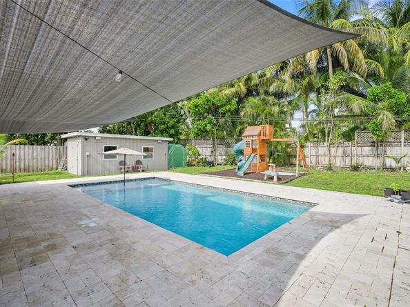 2251 SW 33rd Ave, Fort Lauderdale FL 33312