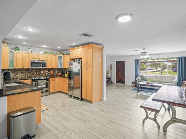 2251 SW 33rd Ave, Fort Lauderdale FL 33312