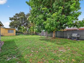 2420 N 58th Terrace, Hollywood FL 33021
