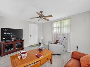2420 N 58th Terrace, Hollywood FL 33021