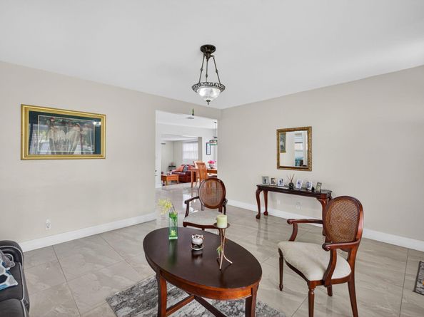2420 N 58th Terrace, Hollywood FL 33021