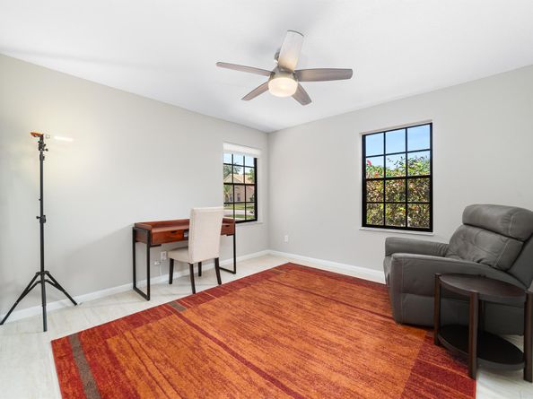 3136 Peachtree Circle, Davie FL 33328
