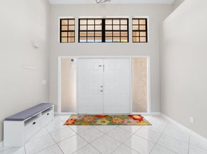 3136 Peachtree Circle, Davie FL 33328
