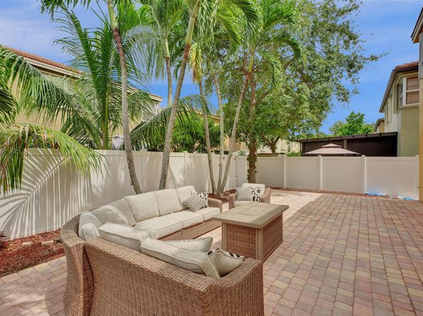 5373 SW 155th Way, Miramar FL 33027