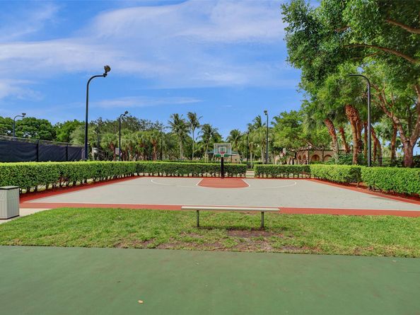 5373 SW 155th Way, Miramar FL 33027