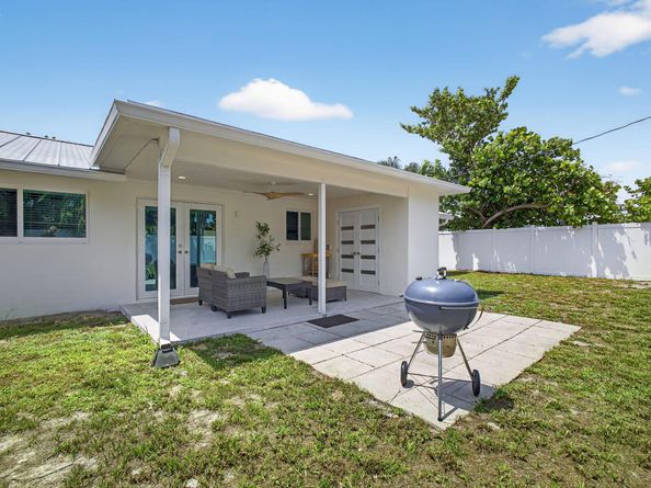 342 Azalea Street, Palm Beach Gardens FL 33410