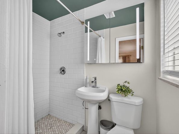 342 Azalea Street, Palm Beach Gardens FL 33410