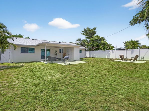 342 Azalea Street, Palm Beach Gardens FL 33410