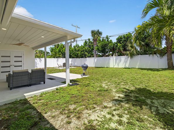 342 Azalea Street, Palm Beach Gardens FL 33410