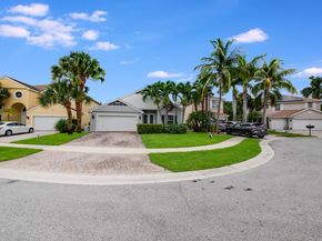 212 Kensington Way, Royal Palm Beach FL 33414