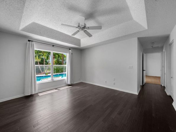212 Kensington Way, Royal Palm Beach FL 33414