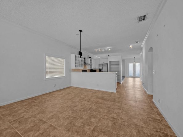 212 Kensington Way, Royal Palm Beach FL 33414