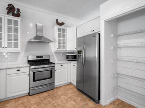 212 Kensington Way, Royal Palm Beach FL 33414