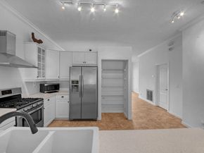 212 Kensington Way, Royal Palm Beach FL 33414