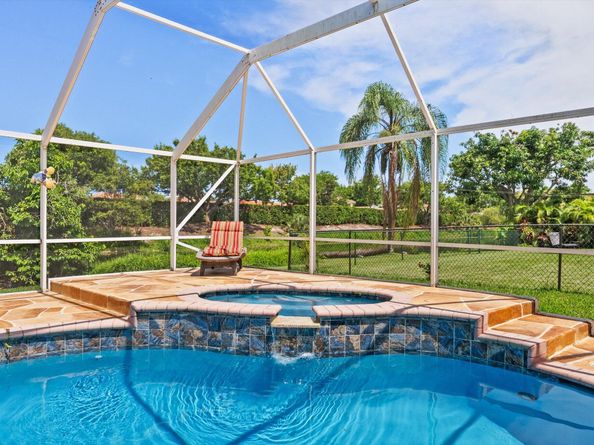 5600 NW 38th Terrace, Coconut Creek FL 33073