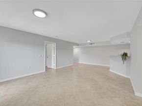 5005 Wiles Rd 203, Coconut Creek FL 33073