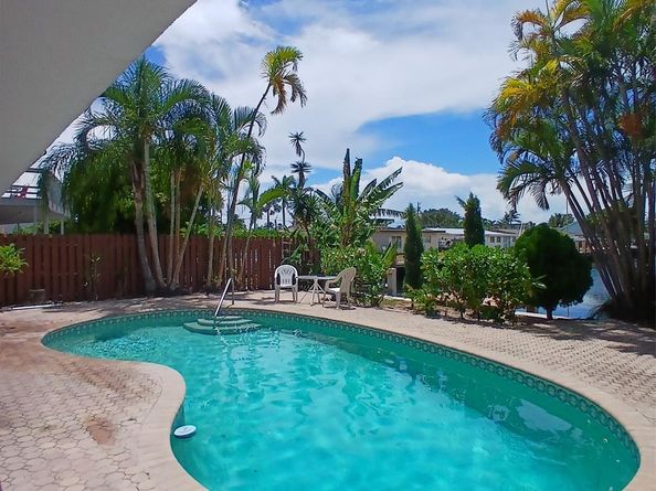 1504 SE 3rd St, Pompano Beach FL 33060