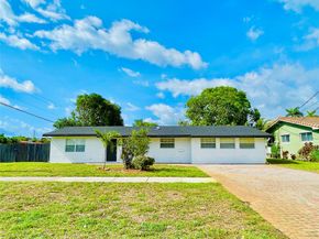 1478 NE 56th St, Fort Lauderdale FL 33334