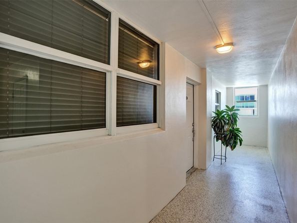 1051 Hillsboro Mile 809E, Hillsboro Beach FL 33062